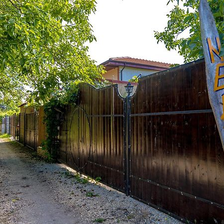 Hotel Neata Vama Veche Zewnętrze zdjęcie